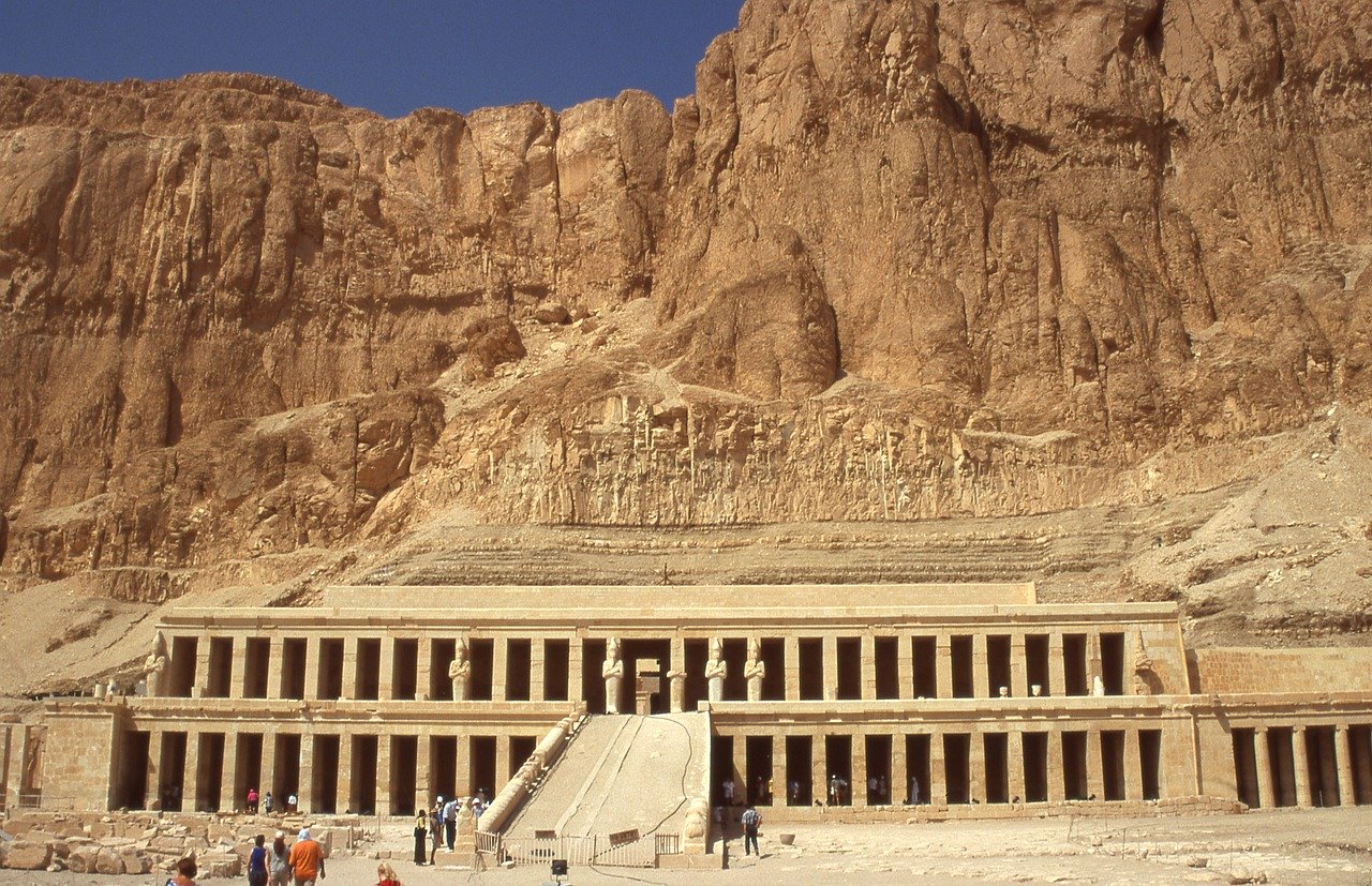 Templi di Luxor e Valle dei Re la guida IViaggiDiLiz Templi di Luxor e Valle dei Re la guida IViaggiDiLiz