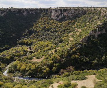25.05 | Trekking gravina di Laterza + degustazione