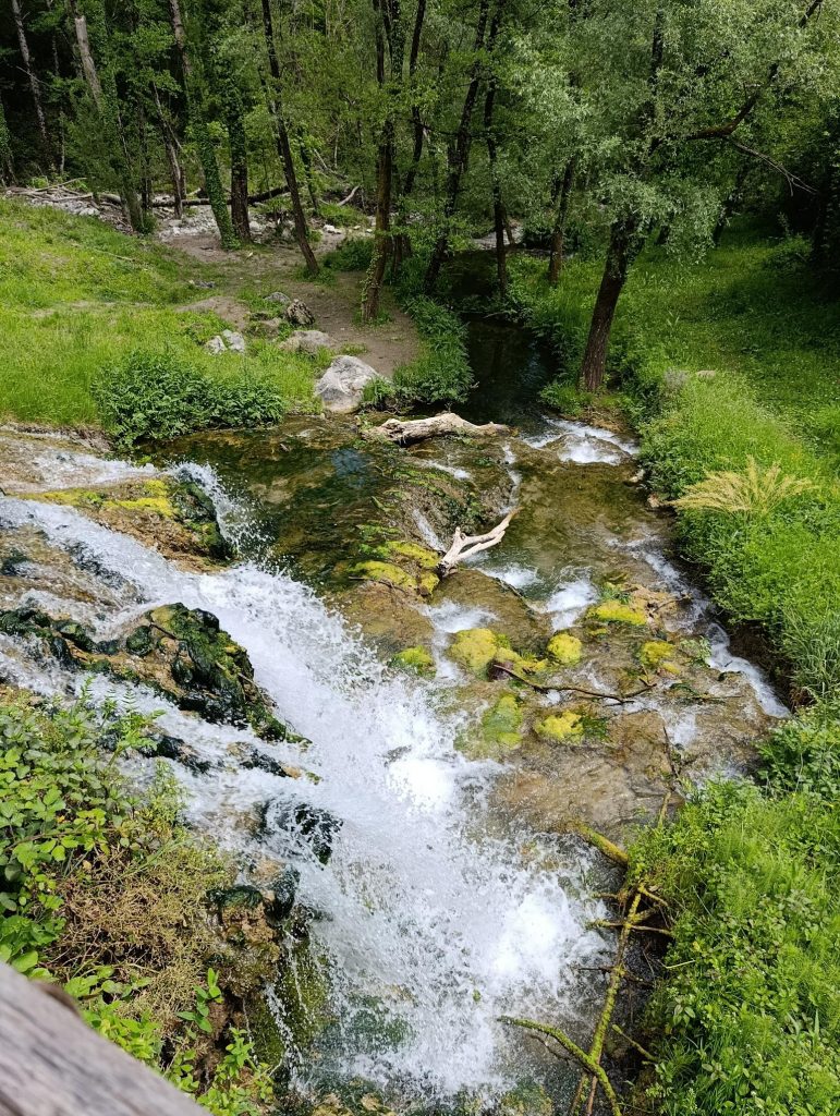 Cascate di Latronico a Calda: trekking in natura in Basilicata Cascate di Latronico a Calda: trekking in natura in Basilicata