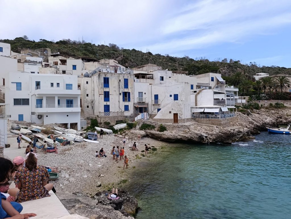 Cosa vedere a Levanzo: guida pratica Cosa vedere a Levanzo: guida pratica